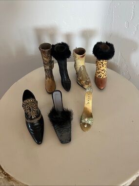 Miniature boots and shoe ornaments Vintage-Inspired Women's Mixed Heels lot of 7
